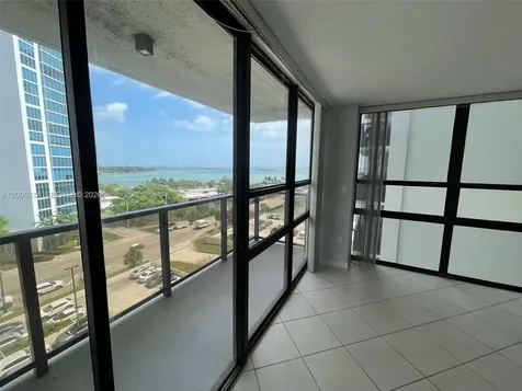 600 NE 36th Street Miami FL 33137