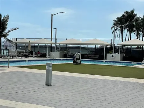 600 NE 36th Street Miami FL 33137