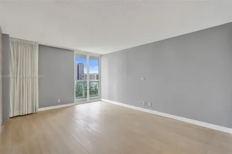 100 Bayview Drive Sunny Isles Beach FL 33160