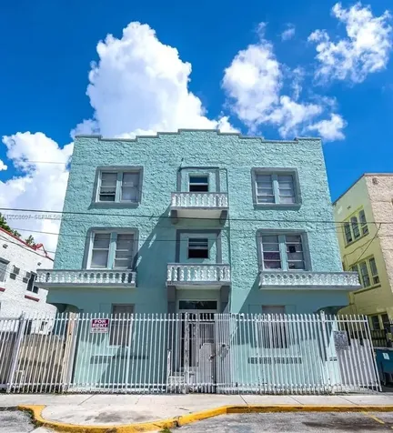 967 SW 5th Street Miami FL 33130