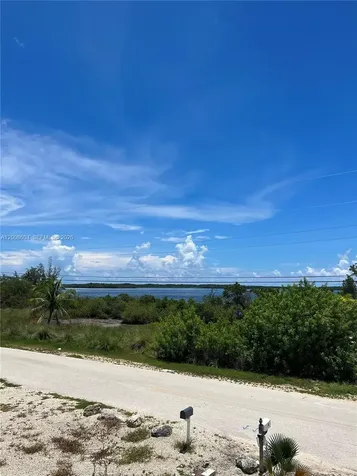 16 Shoreland Drive Key Largo FL 33037