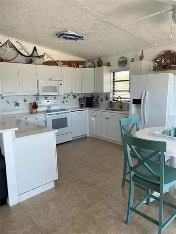 16 Shoreland Drive Key Largo FL 33037
