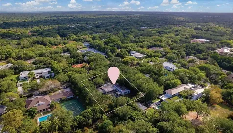 6285 SW 98th Street Pinecrest FL 33156