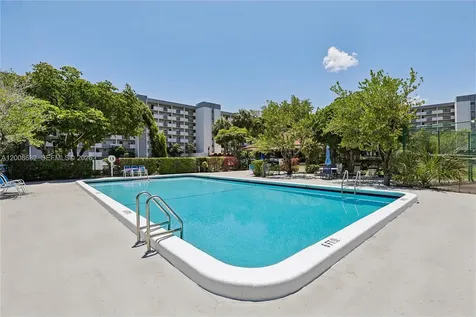5900 NW 44th Street Lauderhill FL 33319