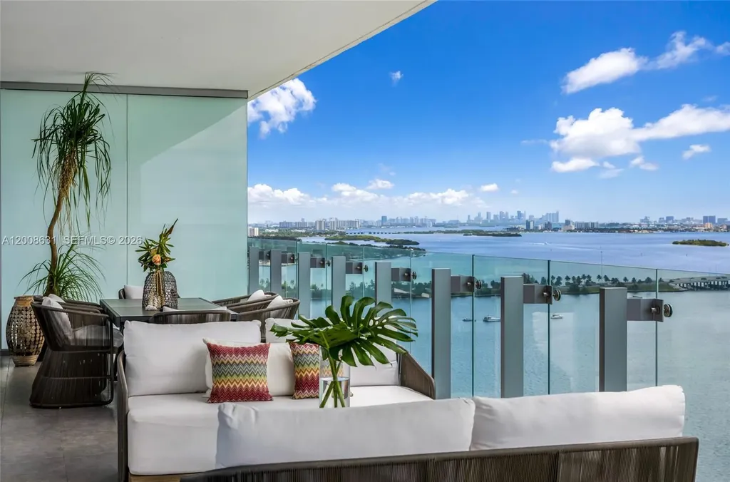 700 NE 26th Terrace Miami FL 33137