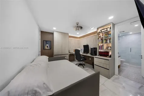 700 NE 26th Terrace Miami FL 33137