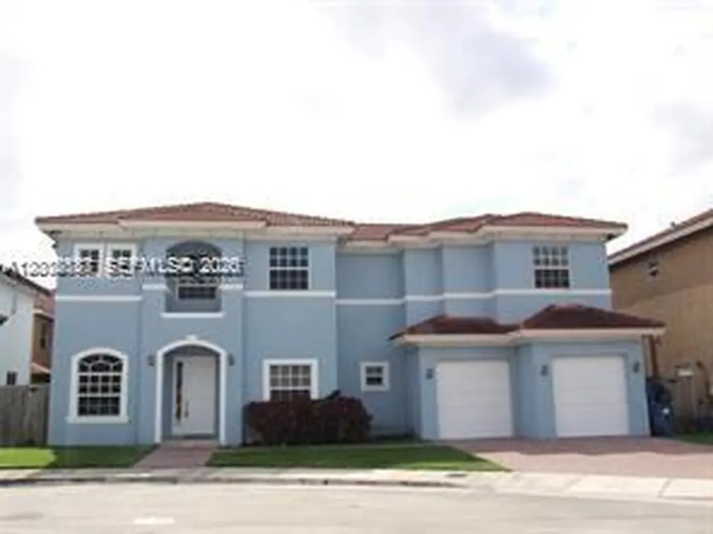 15650 SW 11th Terrace Miami FL 33194
