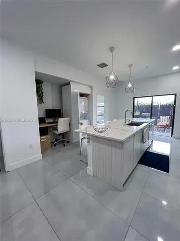 7825 NW 104th Avenue Doral FL 33178