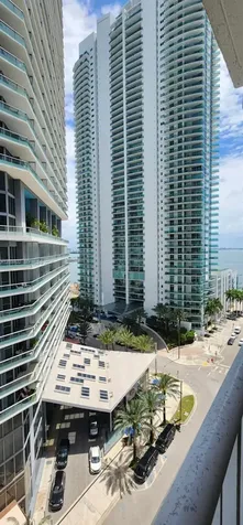170 SE 14th Street Miami FL 33131