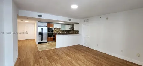 170 SE 14th Street Miami FL 33131