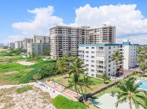 1770 S Ocean Boulevard Lauderdale By The Sea FL 33062