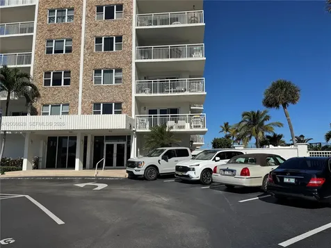 1770 S Ocean Boulevard Lauderdale By The Sea FL 33062