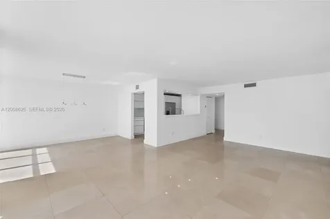 1420 Brickell Bay Drive Miami FL 33131