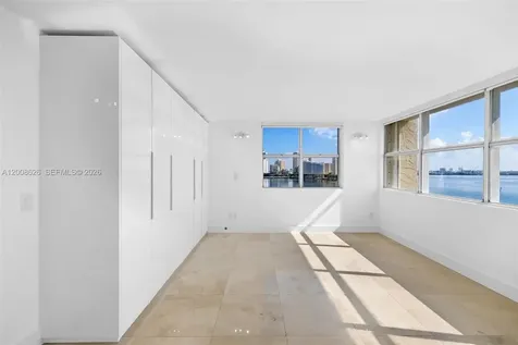 1420 Brickell Bay Drive Miami FL 33131