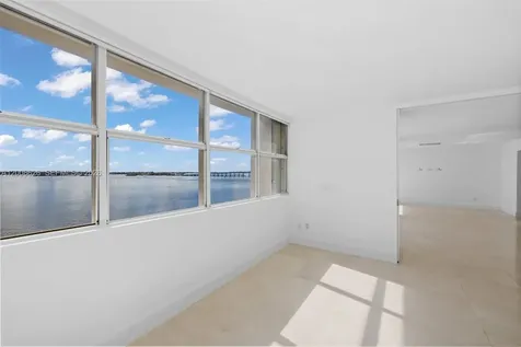 1420 Brickell Bay Drive Miami FL 33131
