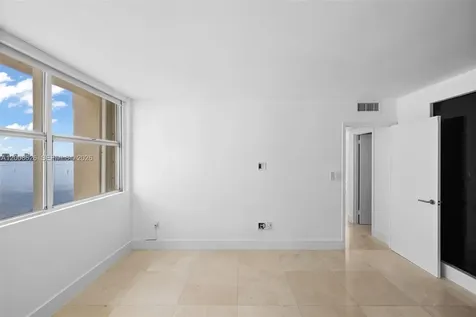 1420 Brickell Bay Drive Miami FL 33131