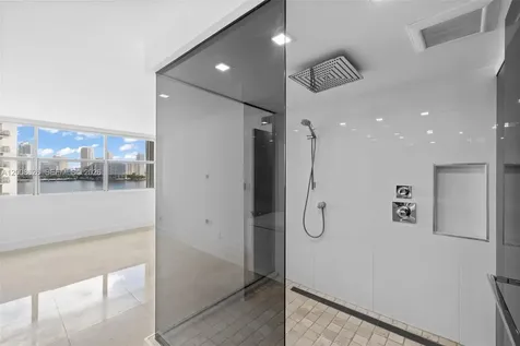 1420 Brickell Bay Drive Miami FL 33131