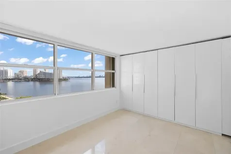 1420 Brickell Bay Drive Miami FL 33131
