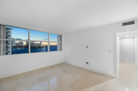 1420 Brickell Bay Drive Miami FL 33131