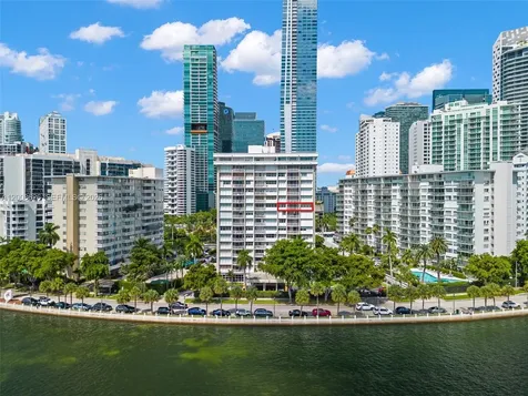 1420 Brickell Bay Drive Miami FL 33131