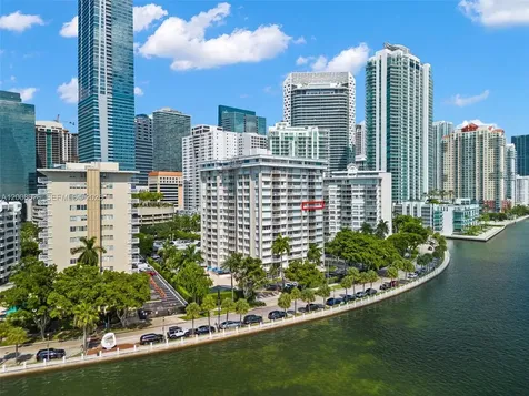 1420 Brickell Bay Drive Miami FL 33131