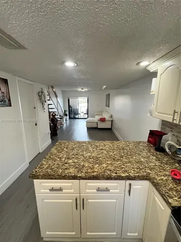 5580 W 26th Court Hialeah FL 33016