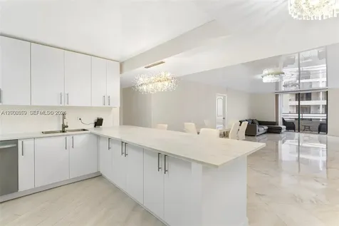 2500 Parkview Drive Hallandale Beach FL 33009