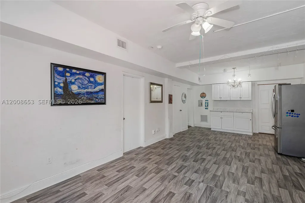 259 NE 111th Street Miami FL 33161