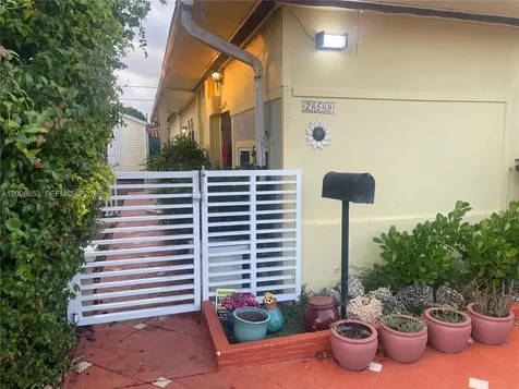 259 NE 111th Street Miami FL 33161