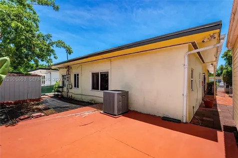 259 NE 111th Street Miami FL 33161