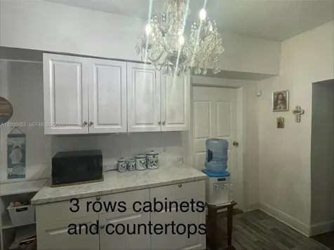 259 NE 111th Street Miami FL 33161