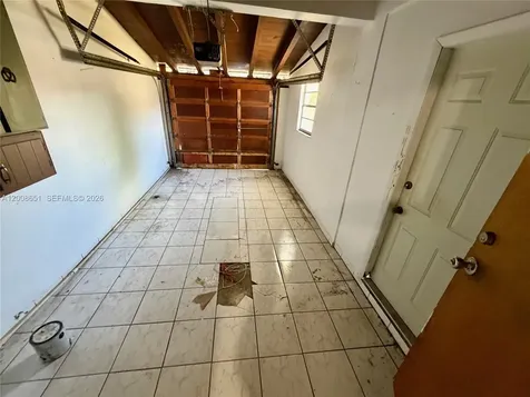 5373 W 10th Court Hialeah FL 33012