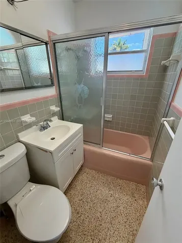 5373 W 10th Court Hialeah FL 33012