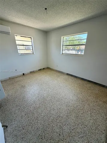 5373 W 10th Court Hialeah FL 33012