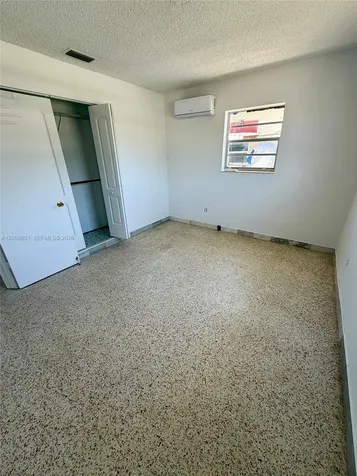 5373 W 10th Court Hialeah FL 33012