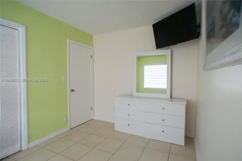 12800 SW 43rd Drive Miami FL 33175