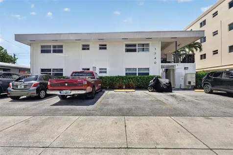 1740 Funston Street Hollywood FL 33020