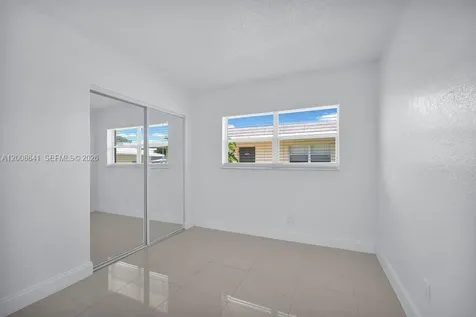 563 SW Kathy Court Margate FL 33068