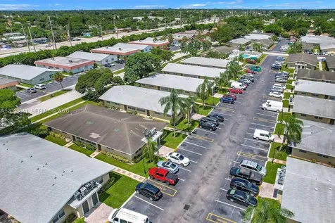 563 SW Kathy Court Margate FL 33068