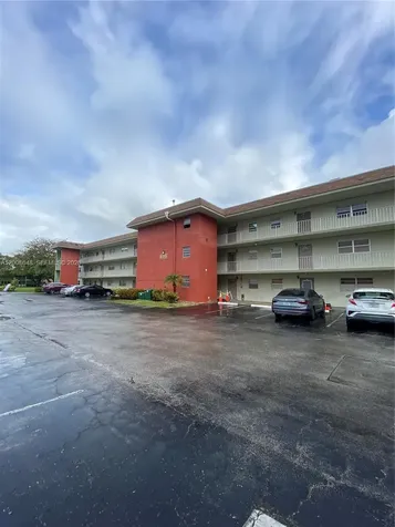 605 S State Road 7 Margate FL 33068
