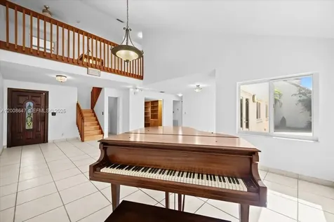 2560 Bass Way Cooper City FL 33026