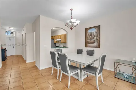 4266 SW 10th Place Deerfield Beach FL 33442