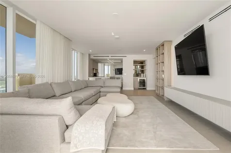 17875 Collins Avenue Sunny Isles Beach FL 33160