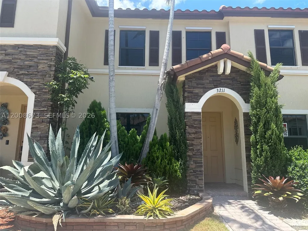 3211 SE 6th Street Homestead FL 33033