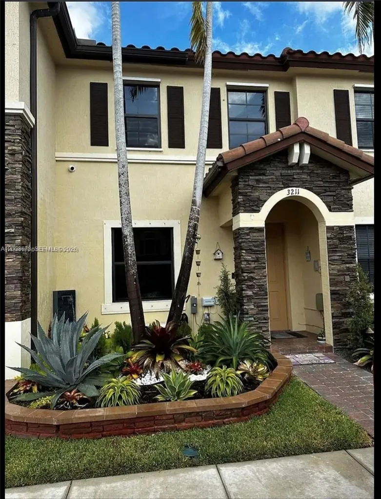 3211 SE 6th Street Homestead FL 33033