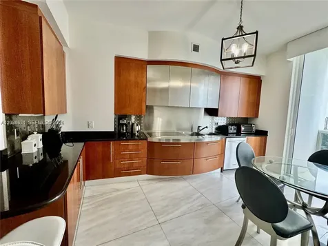 18101 Collins Avenue Sunny Isles Beach FL 33160