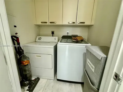 18101 Collins Avenue Sunny Isles Beach FL 33160