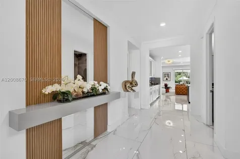 10626 Starling Way West Palm Beach FL 33412