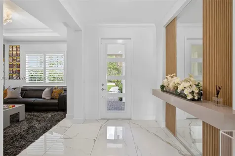 10626 Starling Way West Palm Beach FL 33412