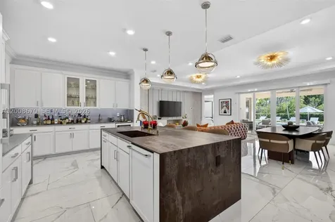 10626 Starling Way West Palm Beach FL 33412